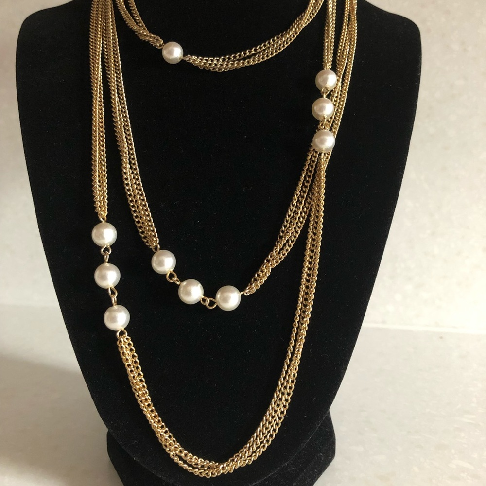 Gold Tone Fashion Necklace